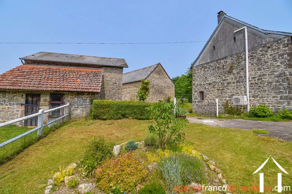 House for sale rempnat, limousin, Li996 Image - 27