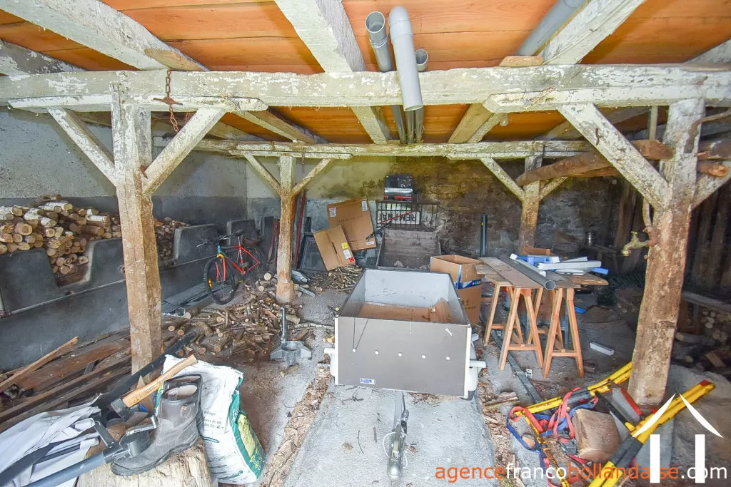 House for sale rempnat, limousin, Li996 Image - 32