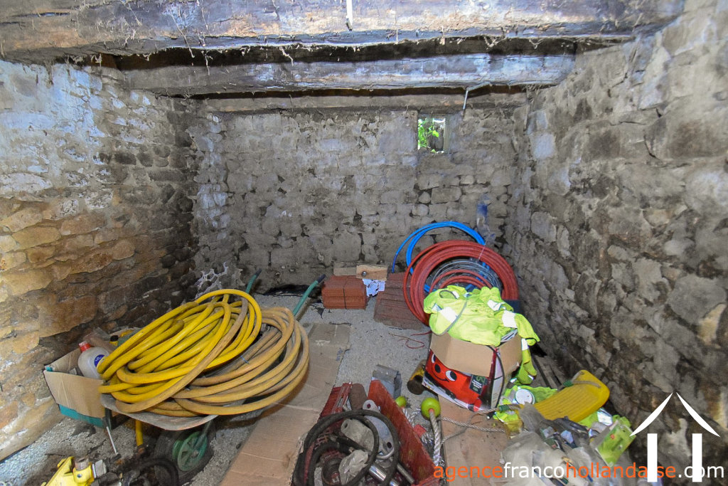 House for sale rempnat, limousin, Li996 Image - 39