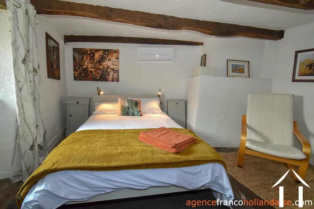 House for sale rempnat, limousin, Li996 Image - 14