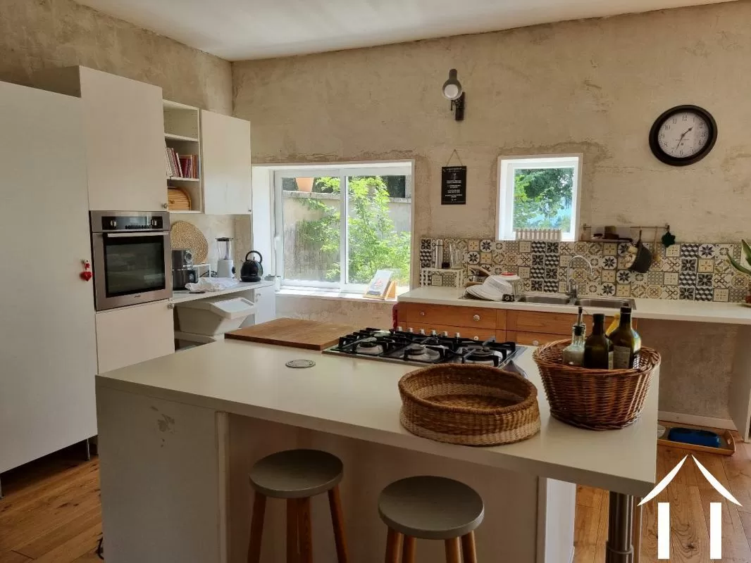 Maison de Maître for sale chatel montagne, auvergne, AP030071025 Image - 3