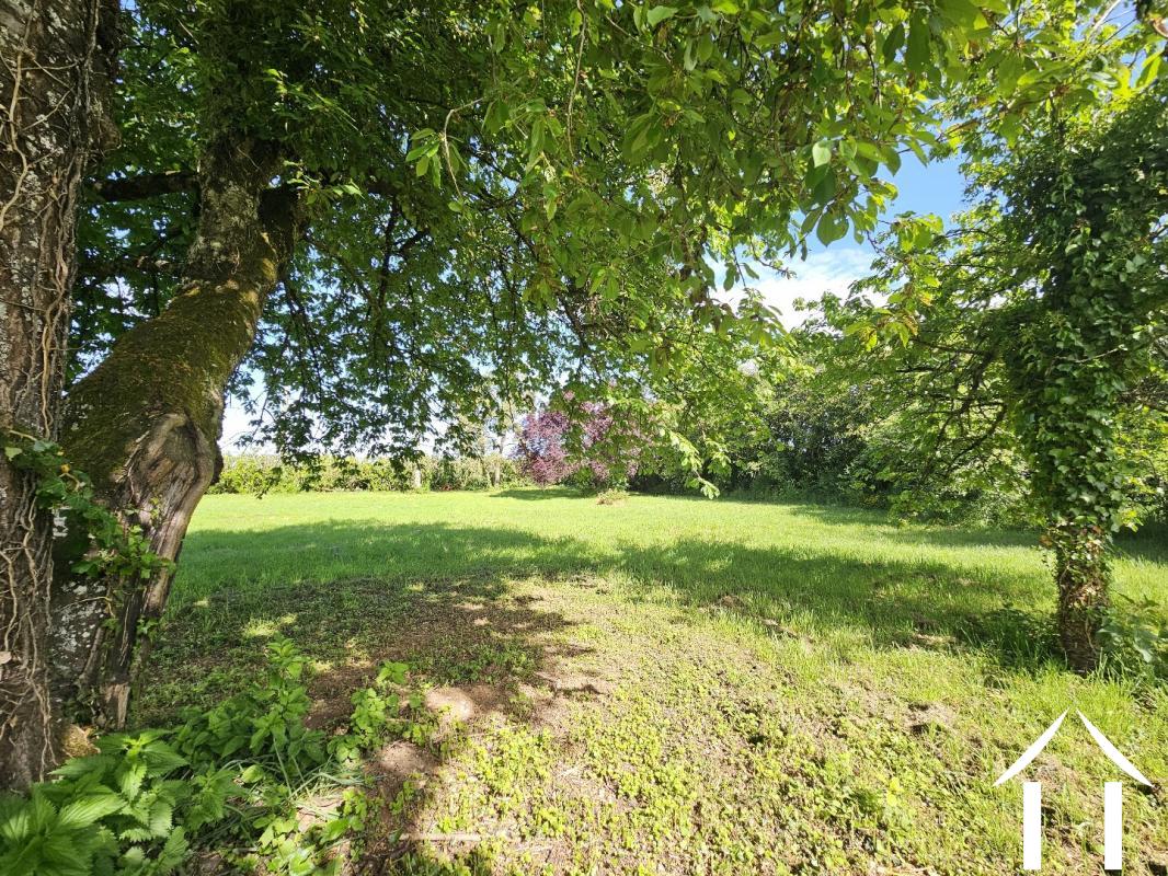 House for sale bussy, centre, AP030071101 Image - 9