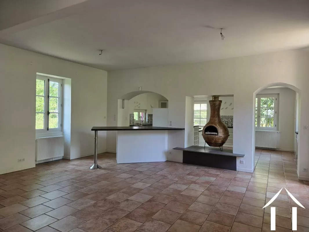 House for sale ainay le chateau, auvergne, AP030071108 Image - 3