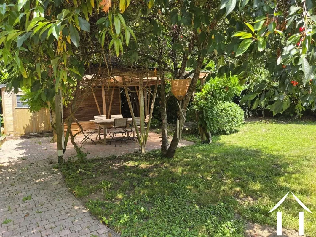 House for sale ainay le chateau, auvergne, AP030071108 Image - 9