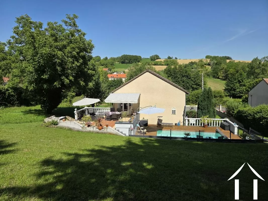 Village house for sale creuzier le vieux, auvergne, AP030071119 Image - 1