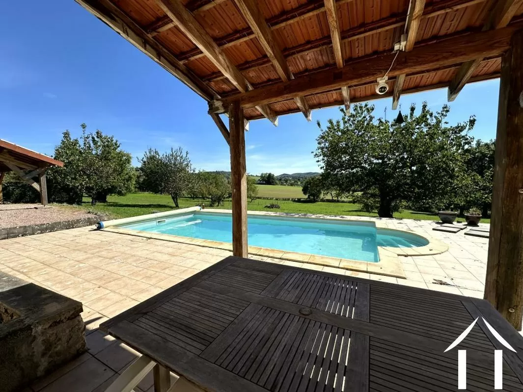 Farmhouse for sale isserpent, auvergne, AP030071134 Image - 8