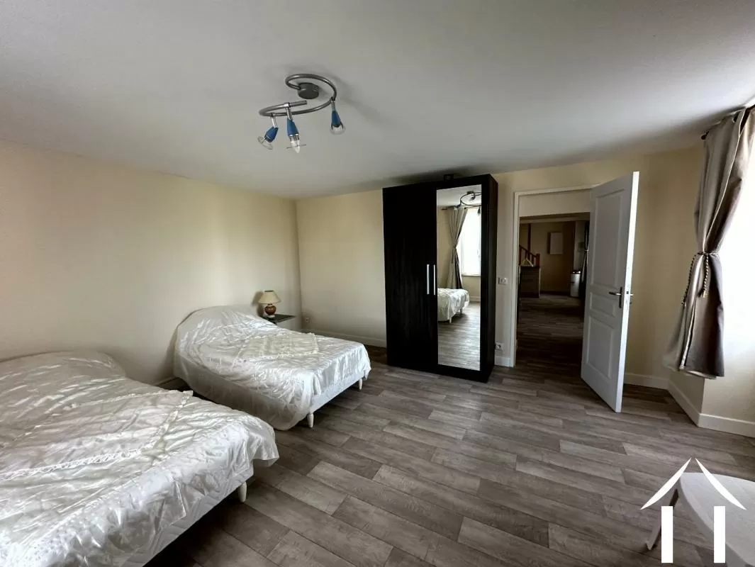 Apartment for sale le mayet de montagne, auvergne, AP030071146 Image - 3