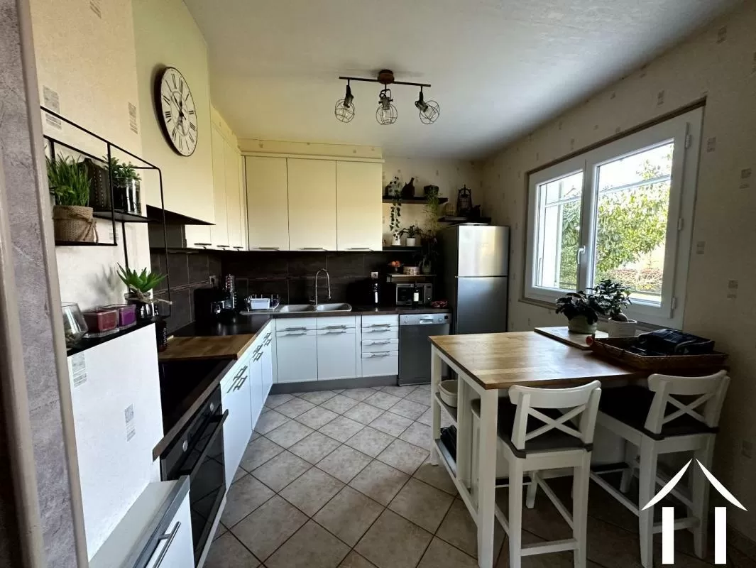 House for sale mariol, auvergne, AP030071159 Image - 2