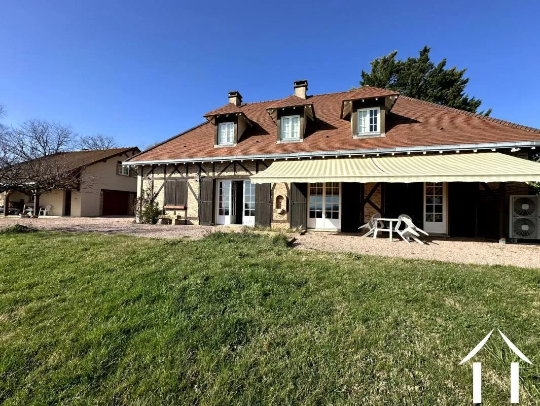 Modern house for sale abrest, auvergne, AP030071160 Image - 1