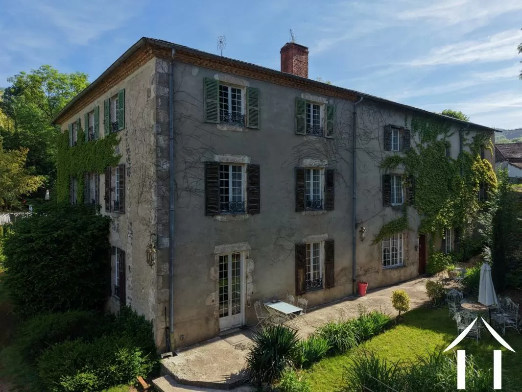 House for sale ferrieres sur sichon, auvergne, AP030071162 Image - 1