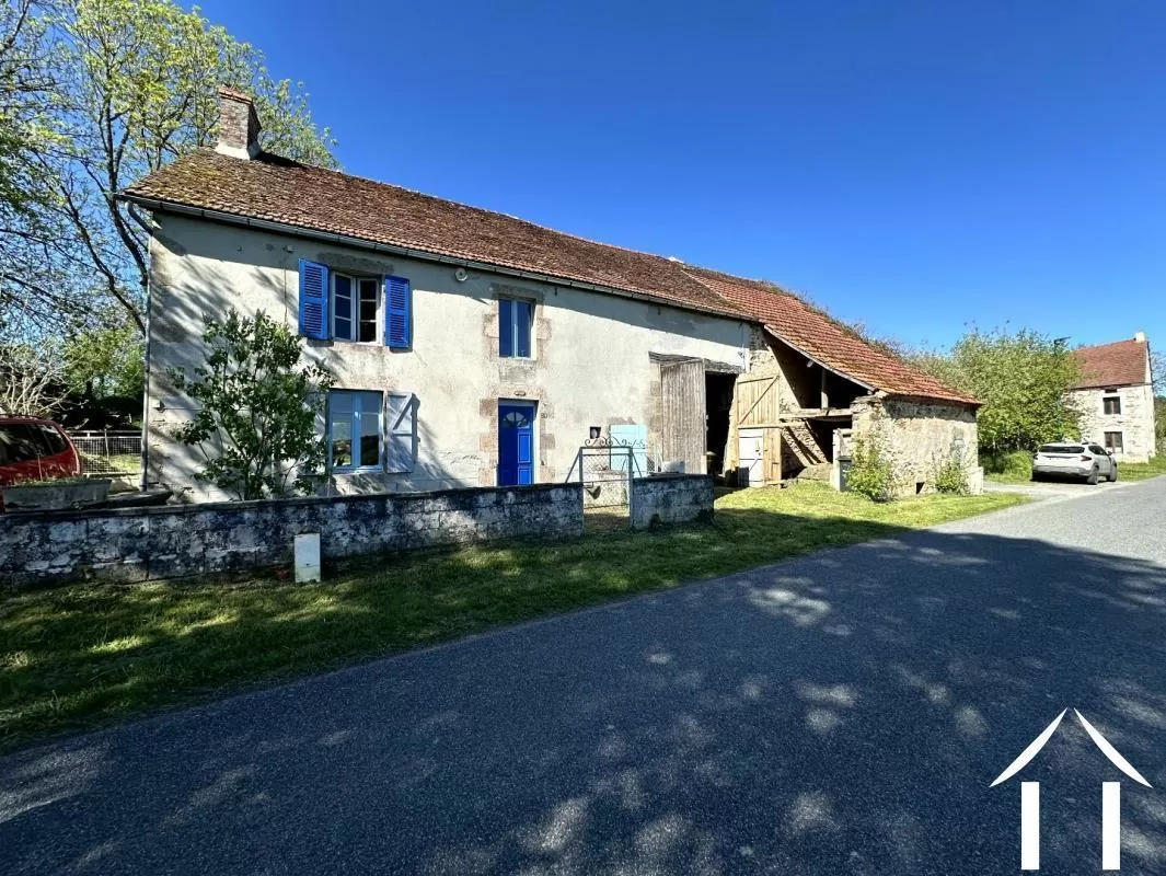 House for sale nades, auvergne, AP030071167 Image - 1