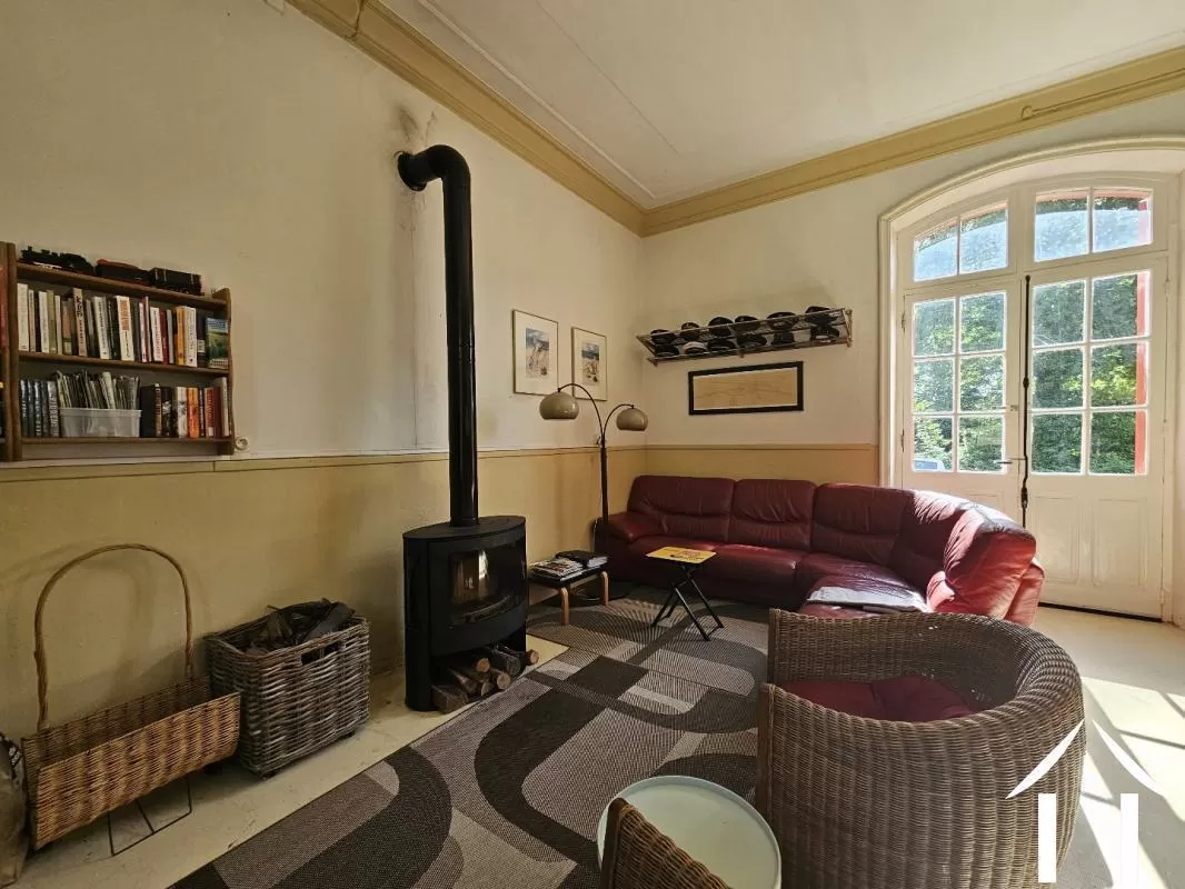 House for sale audes, auvergne, AP030071169 Image - 4