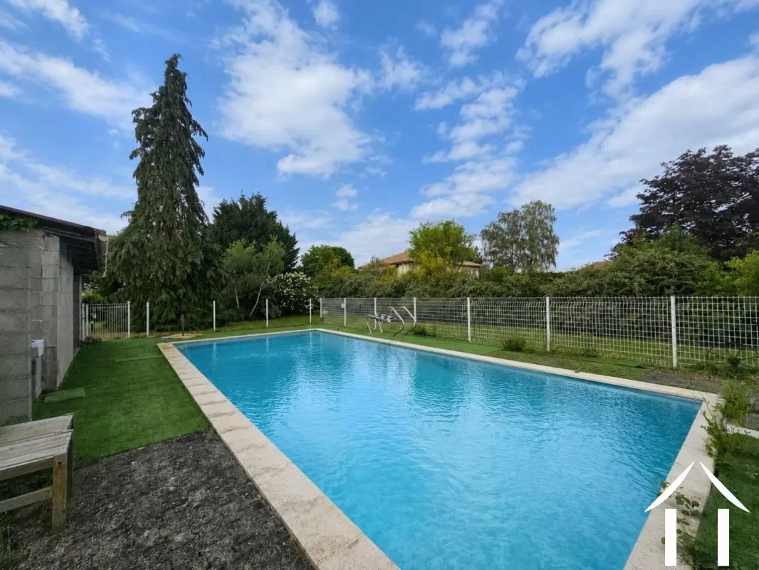 House for sale quinssaines, auvergne, AP030071172 Image - 2