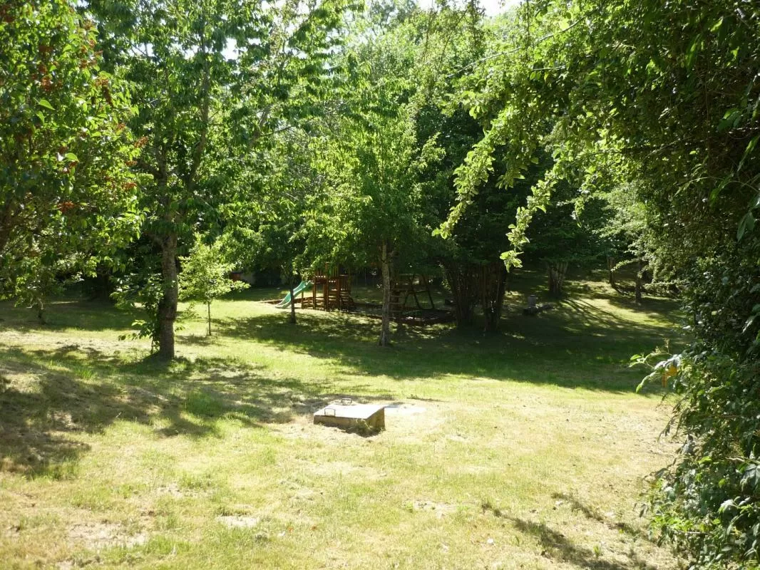House for sale la cellette, limousin, AP030071182 Image - 4