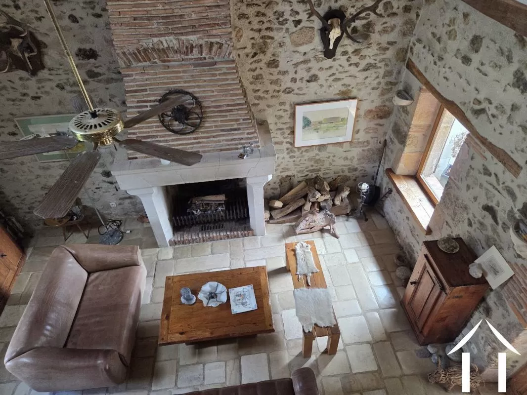 Farmhouse for sale st caprais, auvergne, AP030071185 Image - 3
