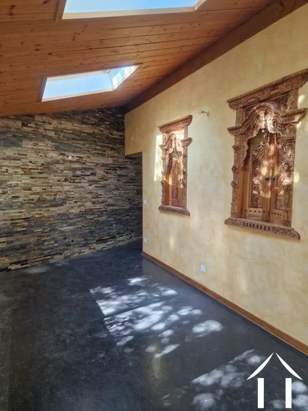 House for sale ludesse, auvergne, AP030071203 Image - 4