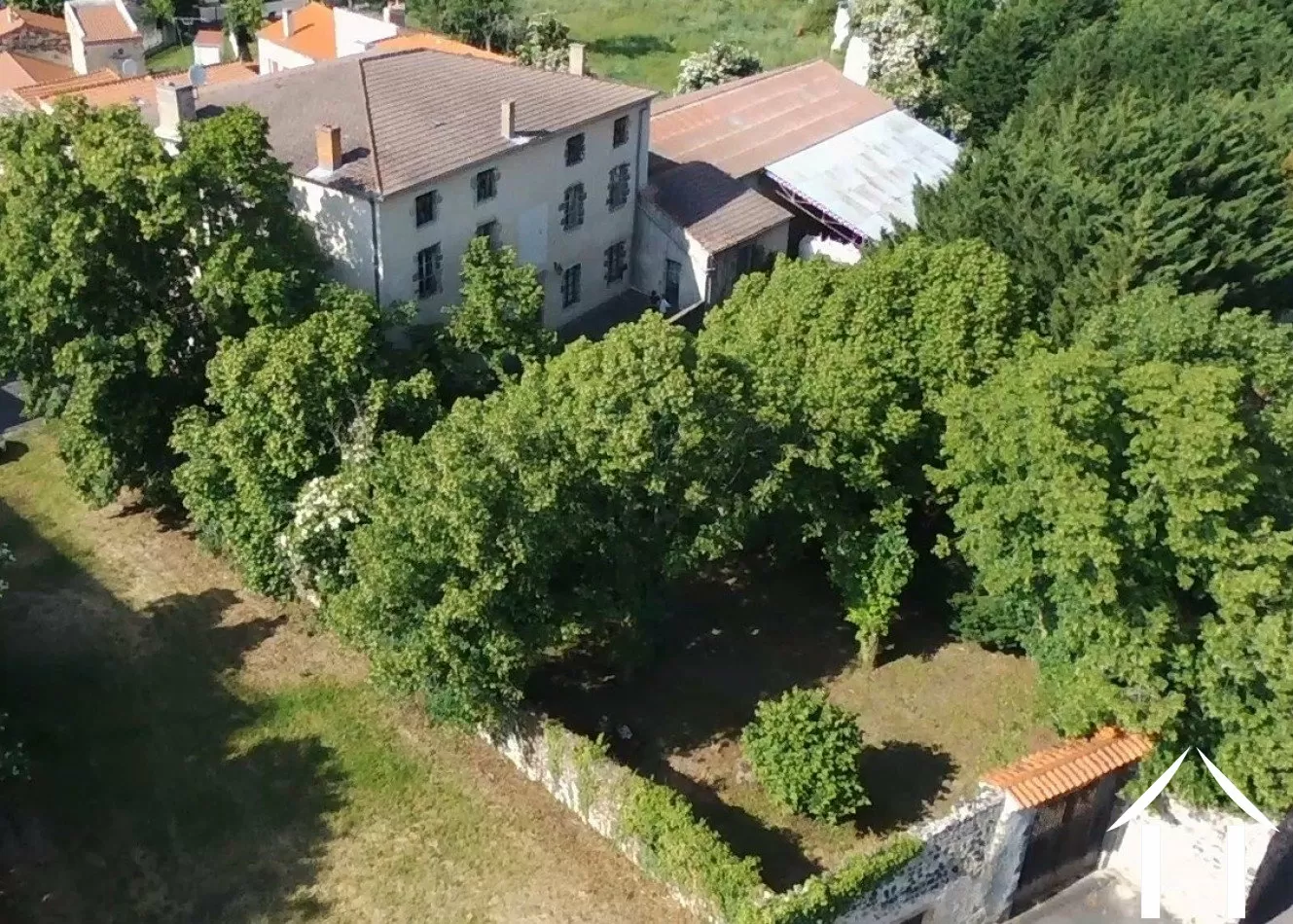 Castle, estate for sale antoingt, auvergne, AP03007945 Image - 27
