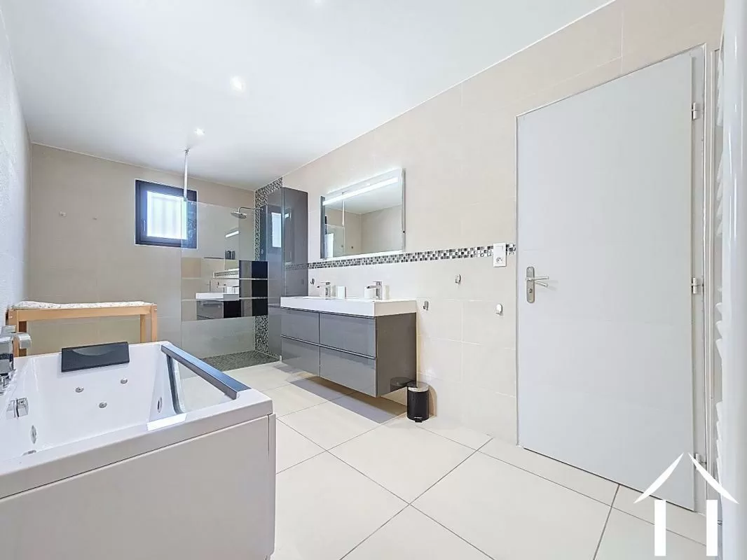 House for sale la tour sur orb, languedoc-roussillon, EG06-747671 Image - 7