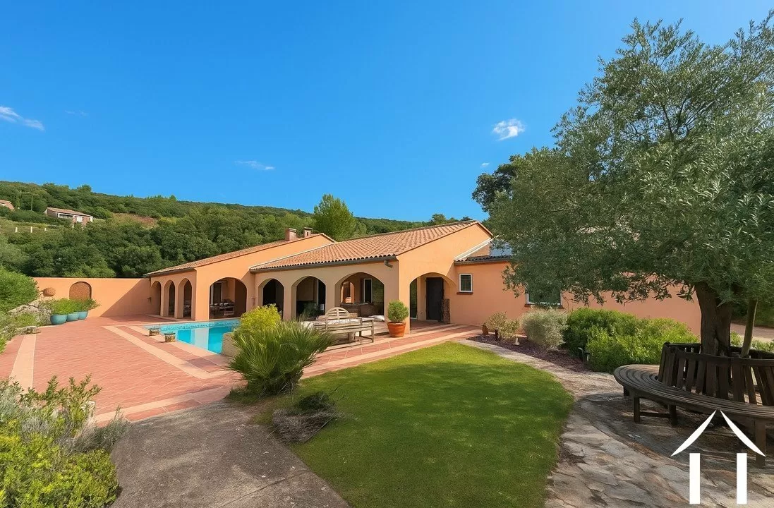 House for sale st chinian, languedoc-roussillon, EG11-2534 Image - 1