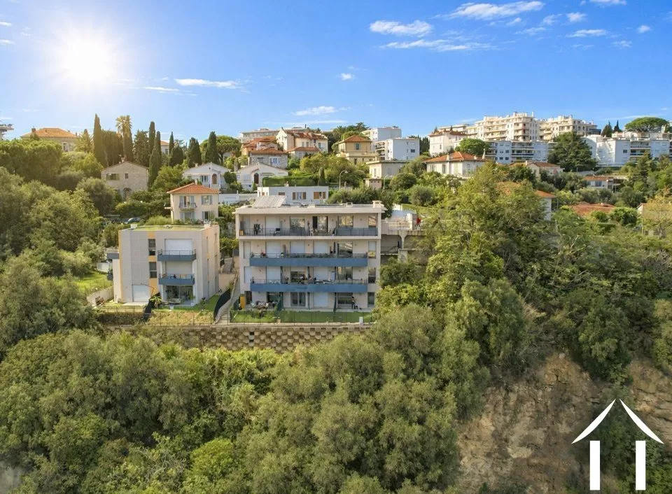 Apartment for sale nice, provence-cote-d'azur, EG11-2543 Image - 1