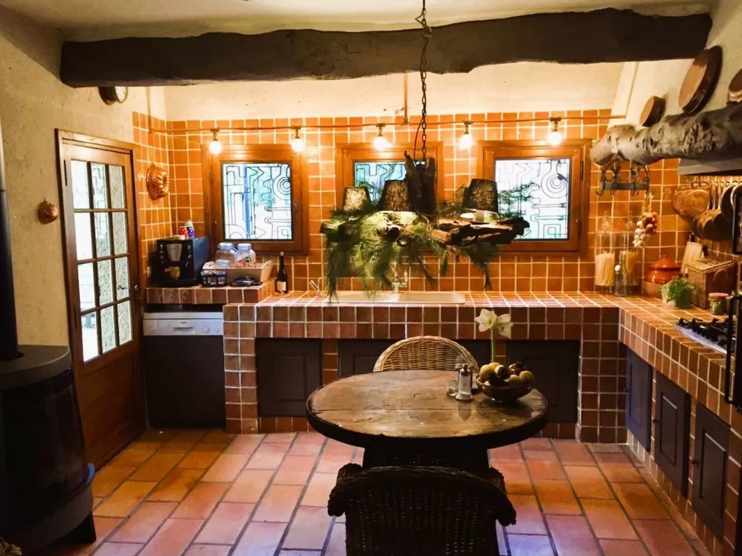 Property 1 hectare ++ for sale uchaux, provence-cote-d'azur, EG11-2548 Image - 5