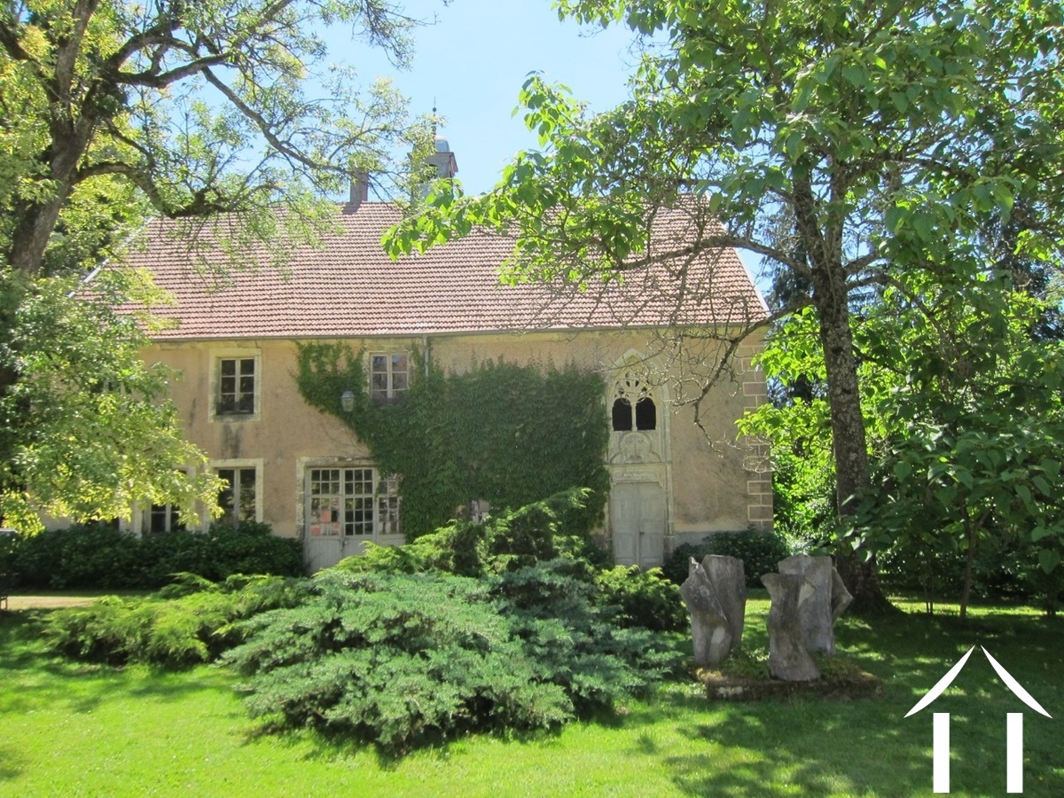 Castle, estate for sale fayl billot, champagneardenne, MB1241H