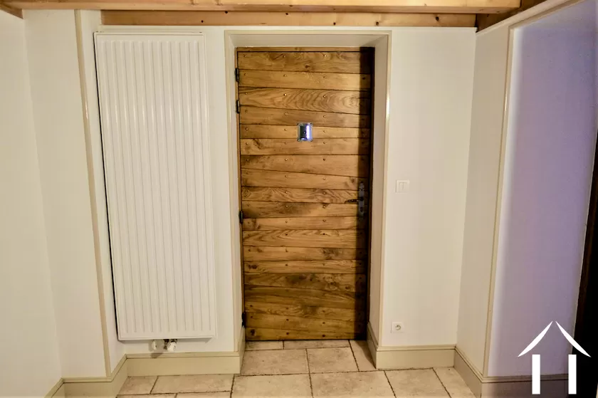 Character house for sale couches, burgundy, PM5082D Image - 10