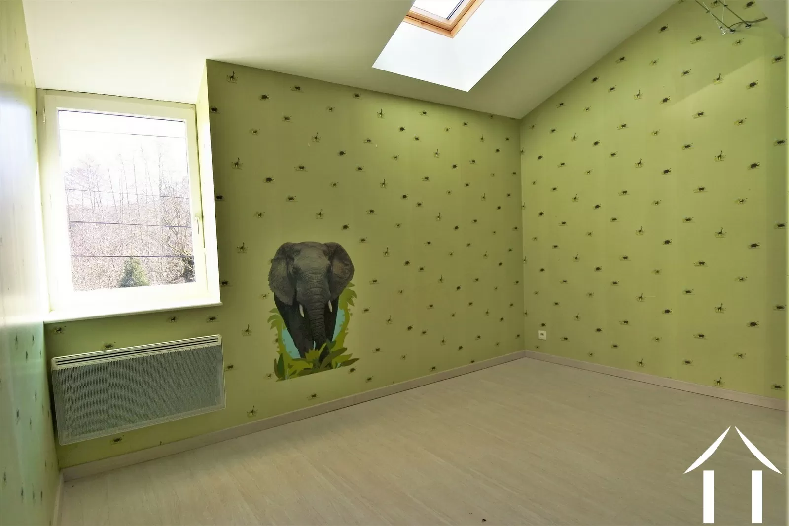 House for sale cluny, burgundy, JP5094S Image - 11