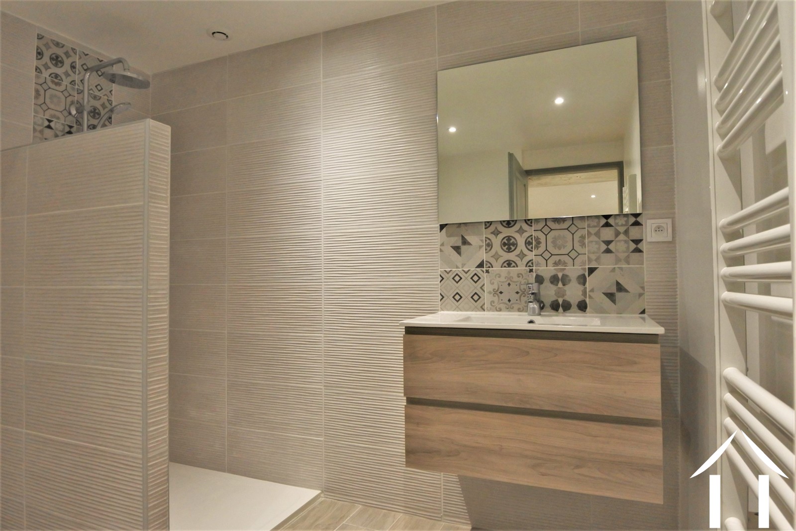 Village house for sale joncy, burgundy, JP5135S Image - 9