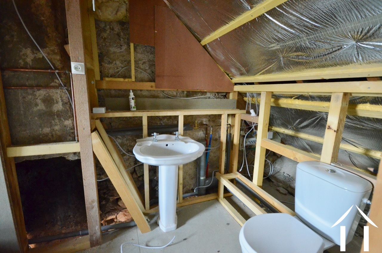 Village house for sale st gilles, burgundy, BH5257V Image - 9