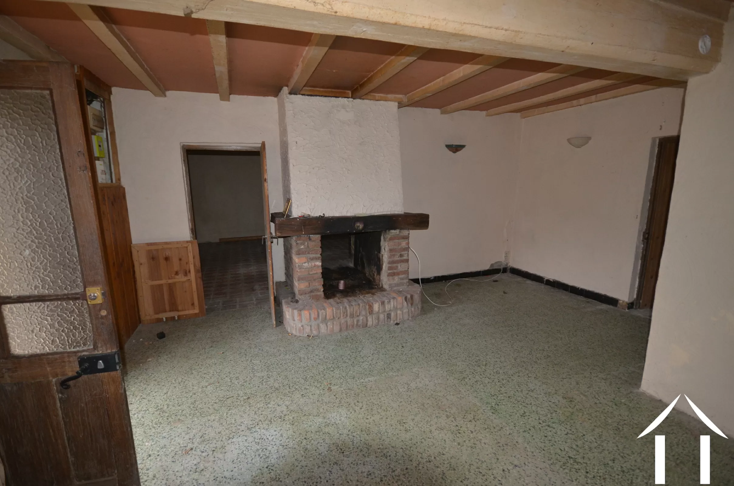 House for sale diconne, burgundy, BH5434H Image - 3