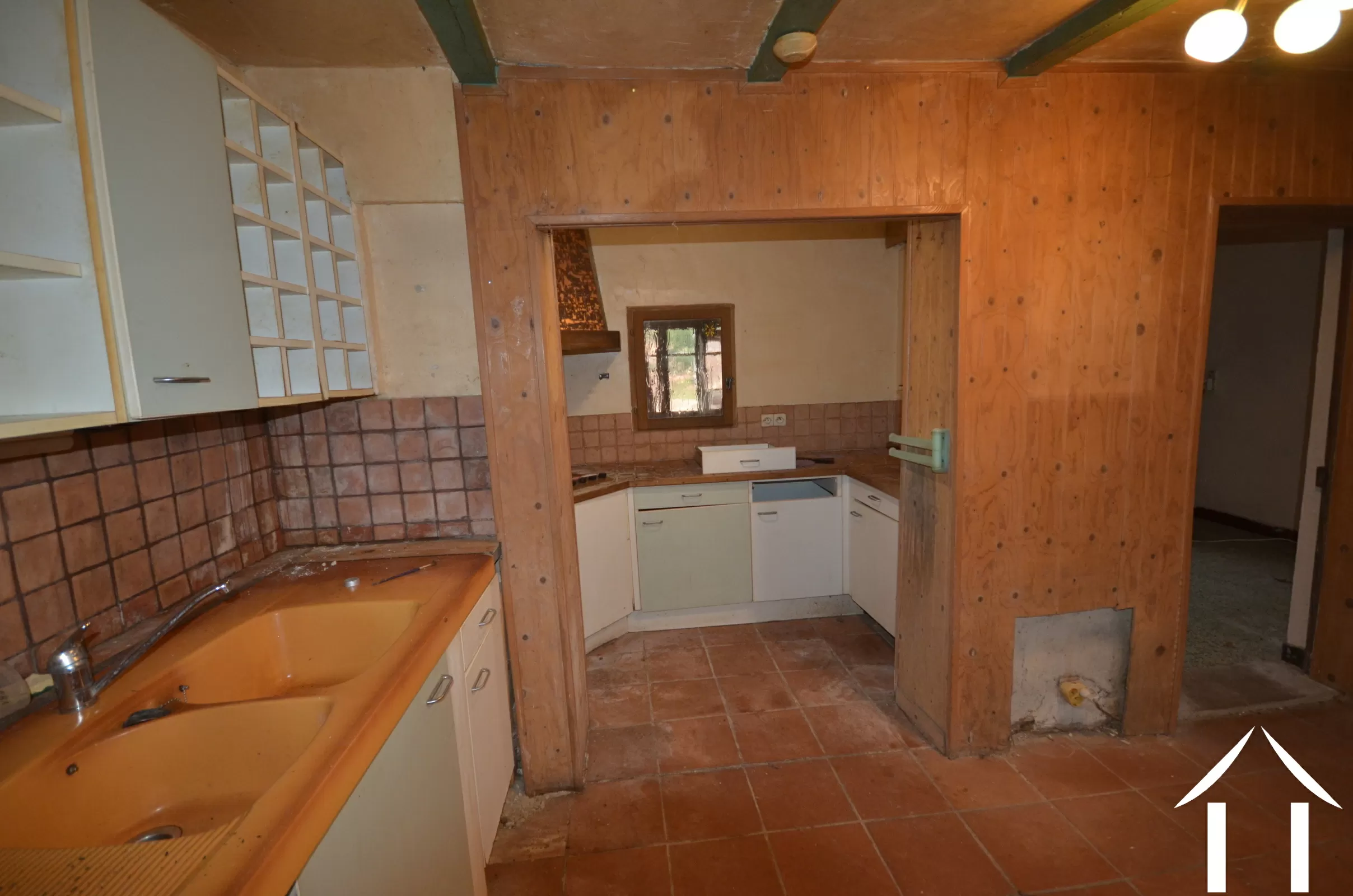 House for sale diconne, burgundy, BH5434H Image - 4