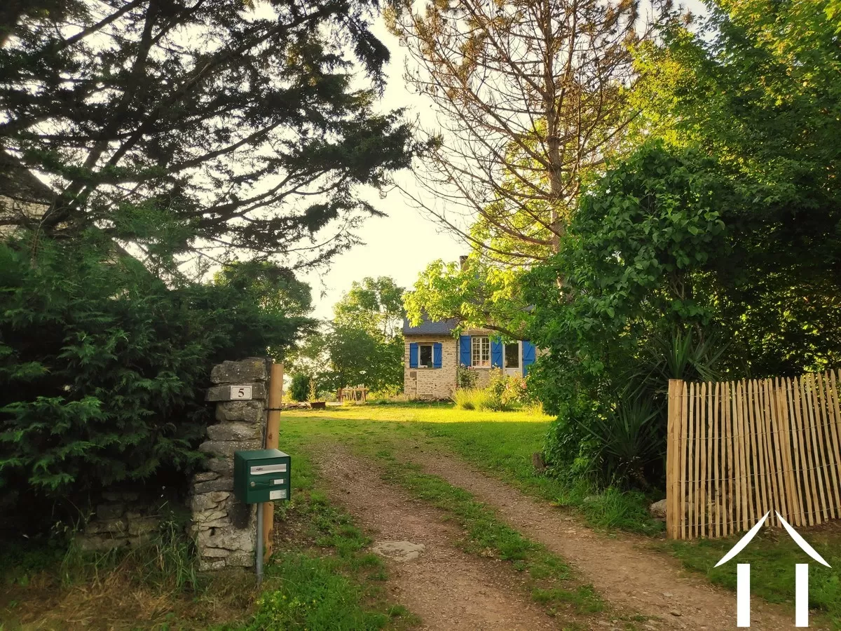House for sale rouy, burgundy, CvH5511M Image - 2