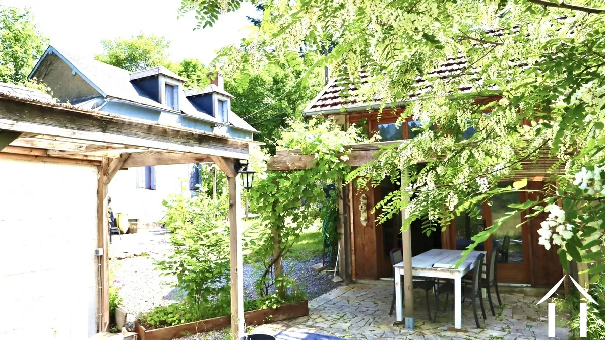 Character house for sale st saulge, burgundy, CvH5515M Image - 23