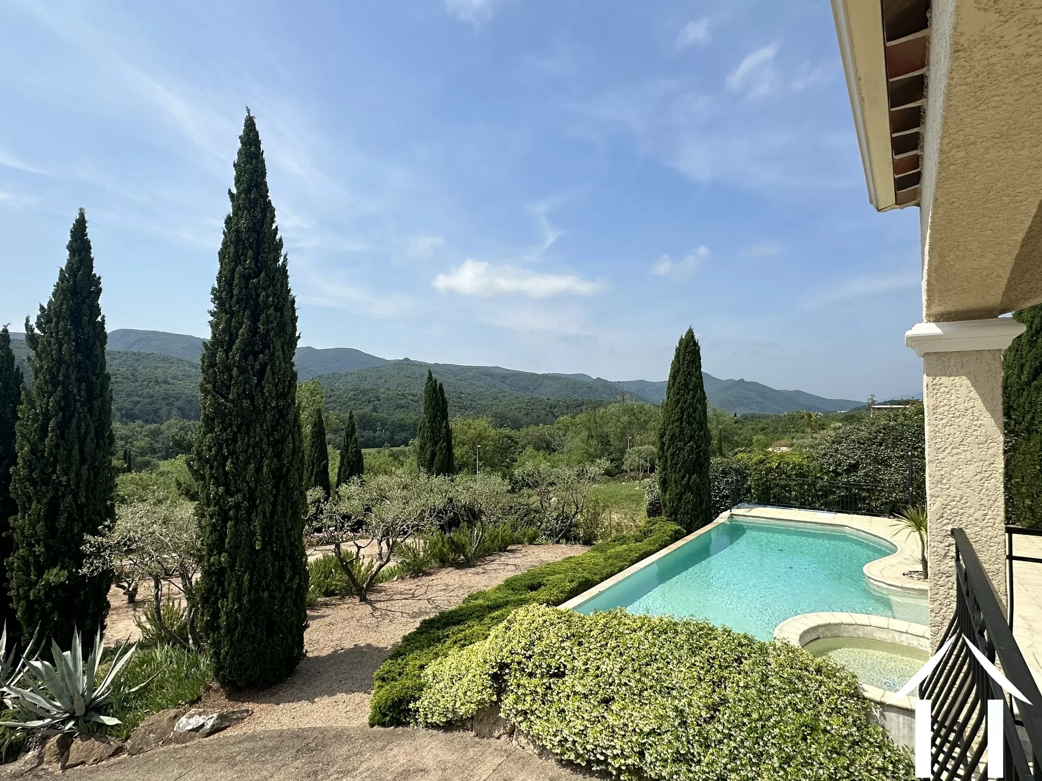 House for sale lamalou les bains, languedoc-roussillon, 11-2492 Image - 8