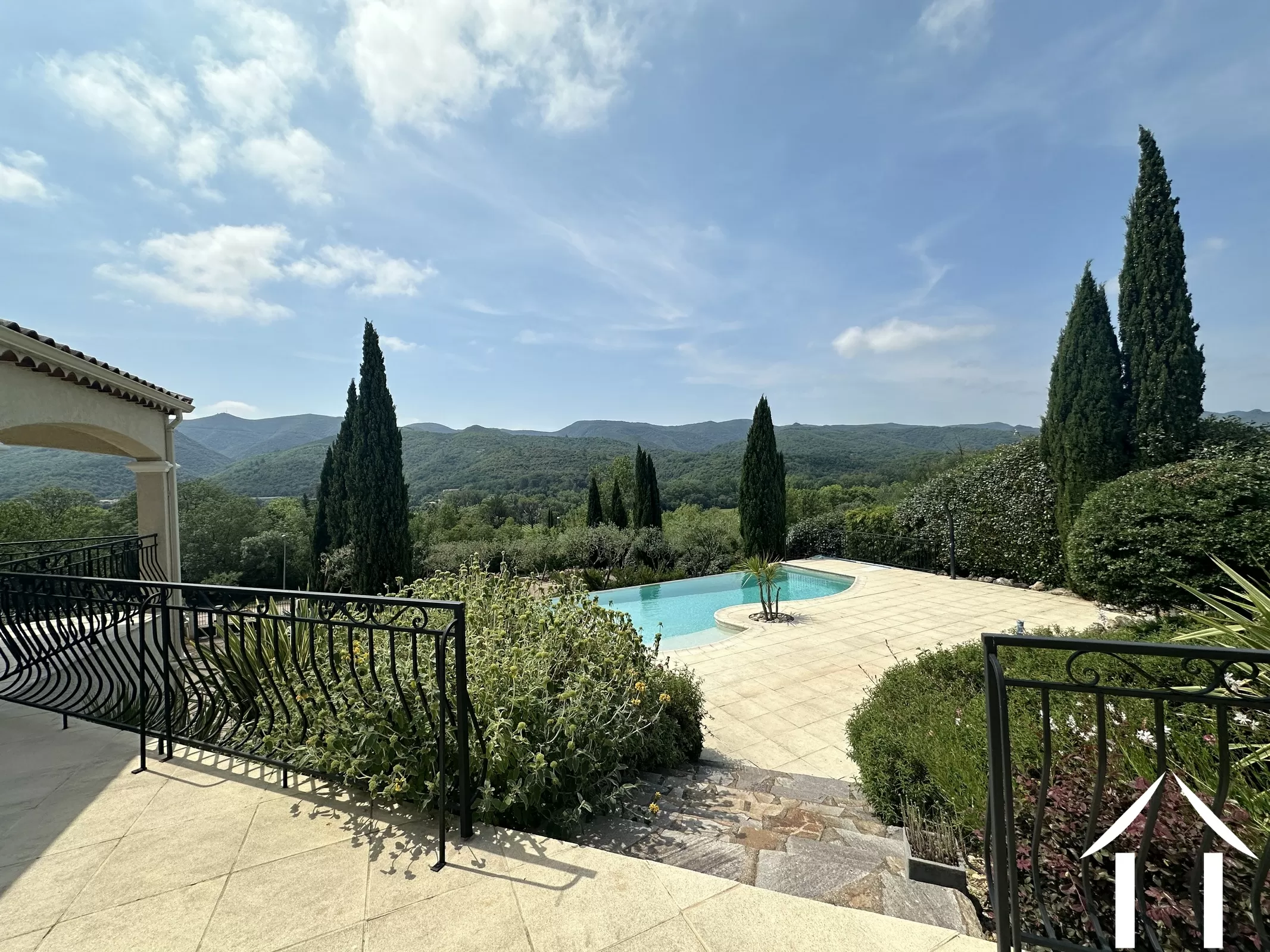 House for sale lamalou les bains, languedoc-roussillon, 11-2492 Image - 9