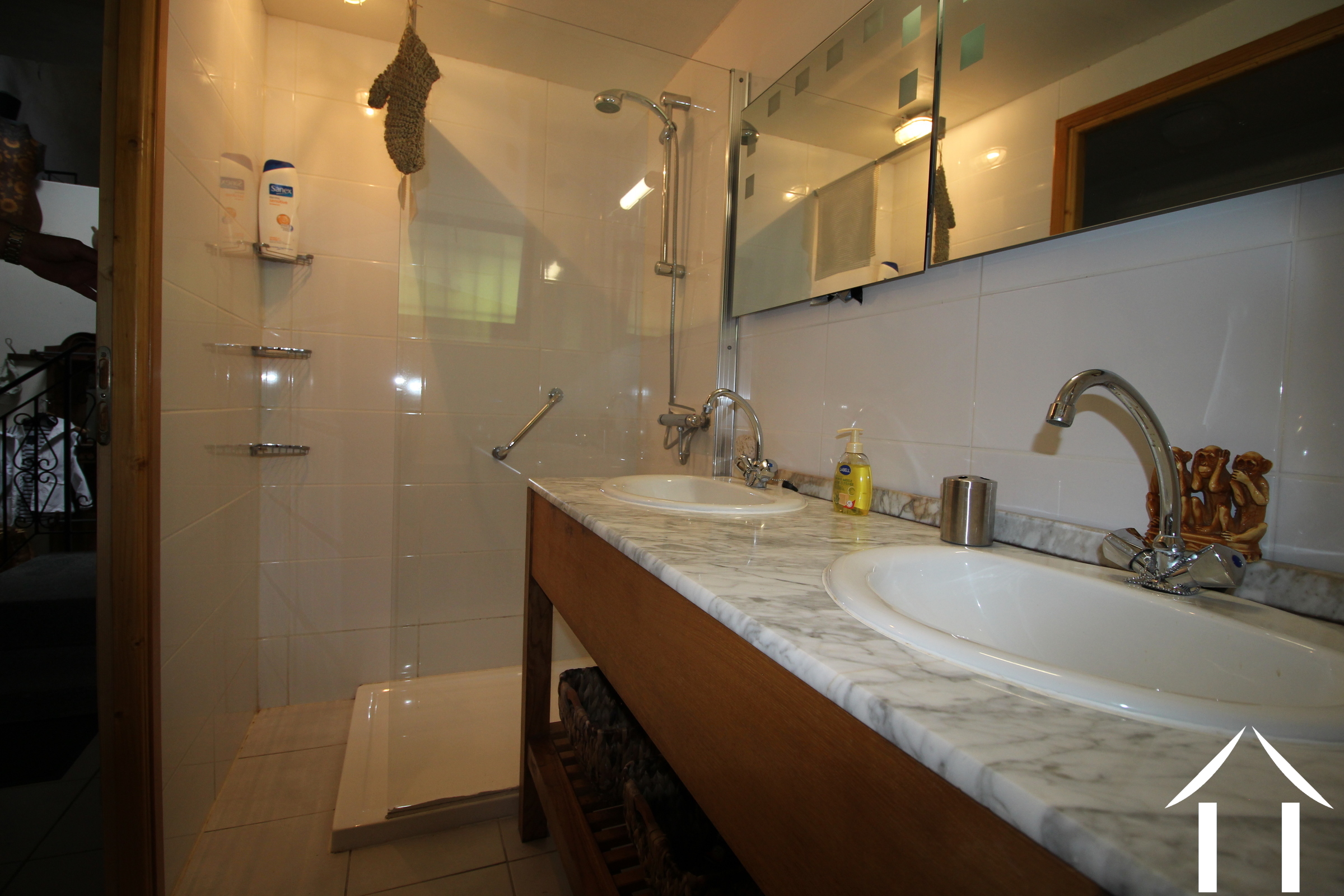 House for sale colmery, burgundy, LB5535N Image - 9