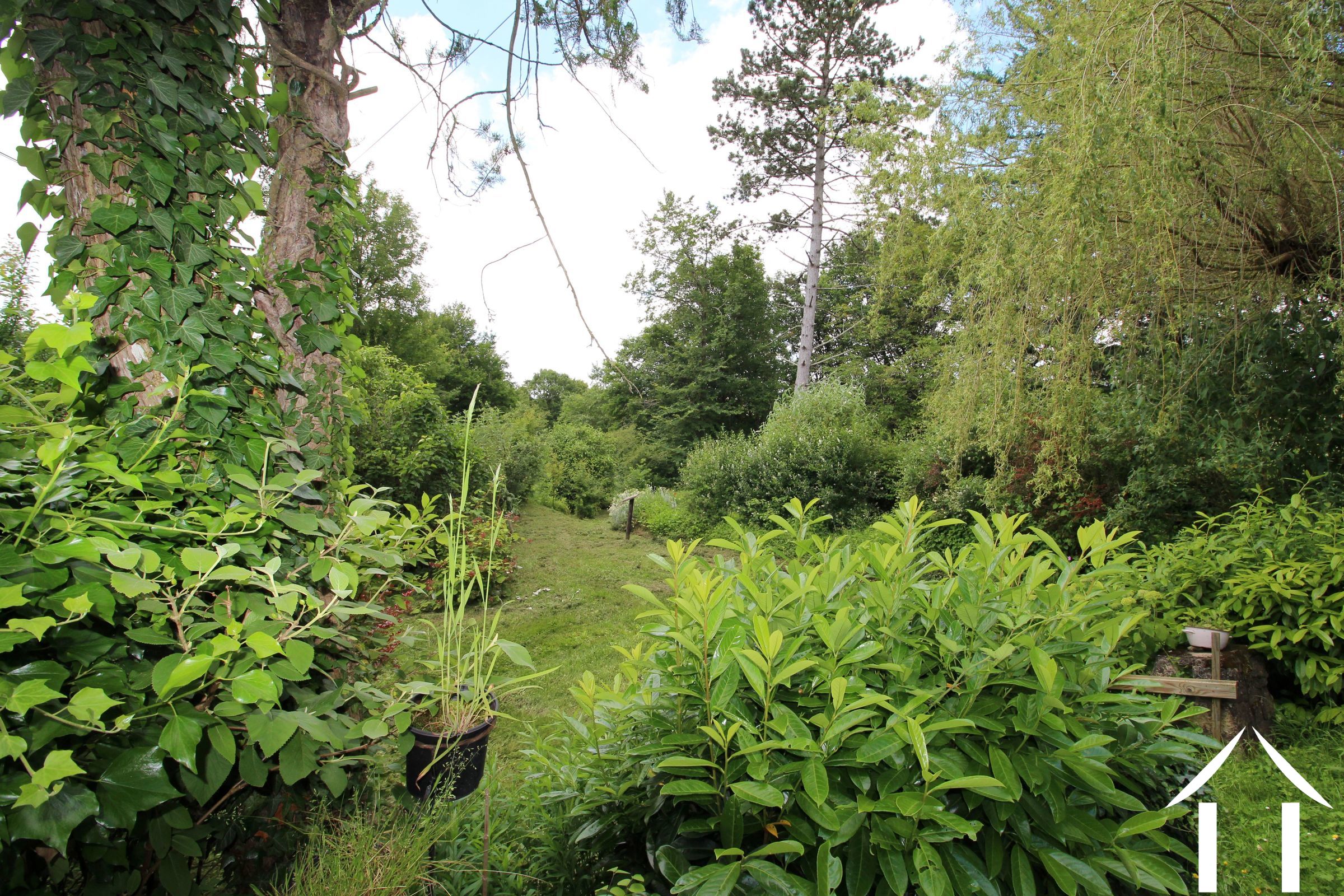 House for sale colmery, burgundy, LB5535N Image - 20