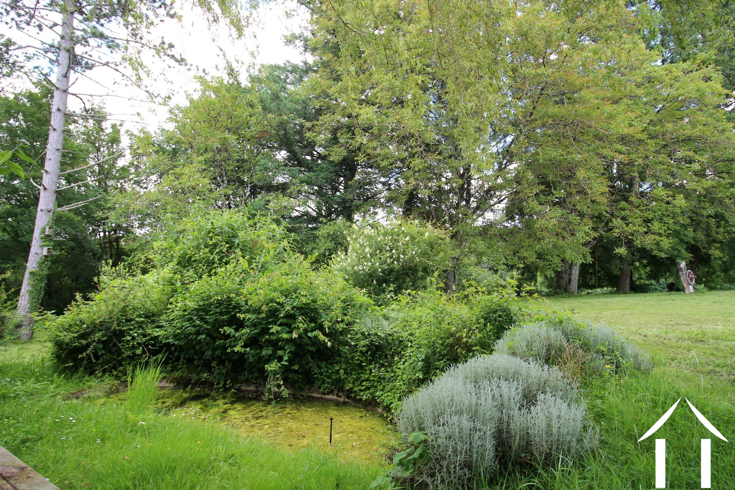 House for sale colmery, burgundy, LB5535N Image - 21