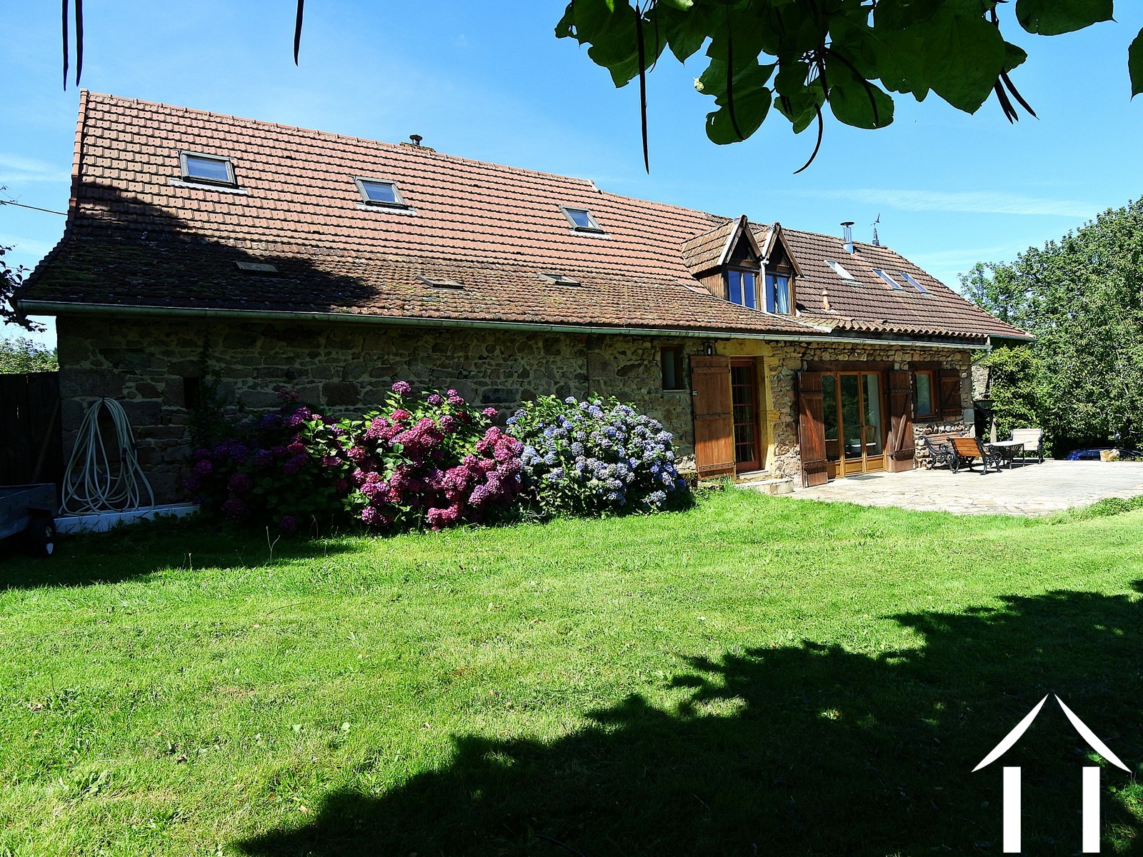 House for sale montmelard, burgundy, JDP5589S Image - 36