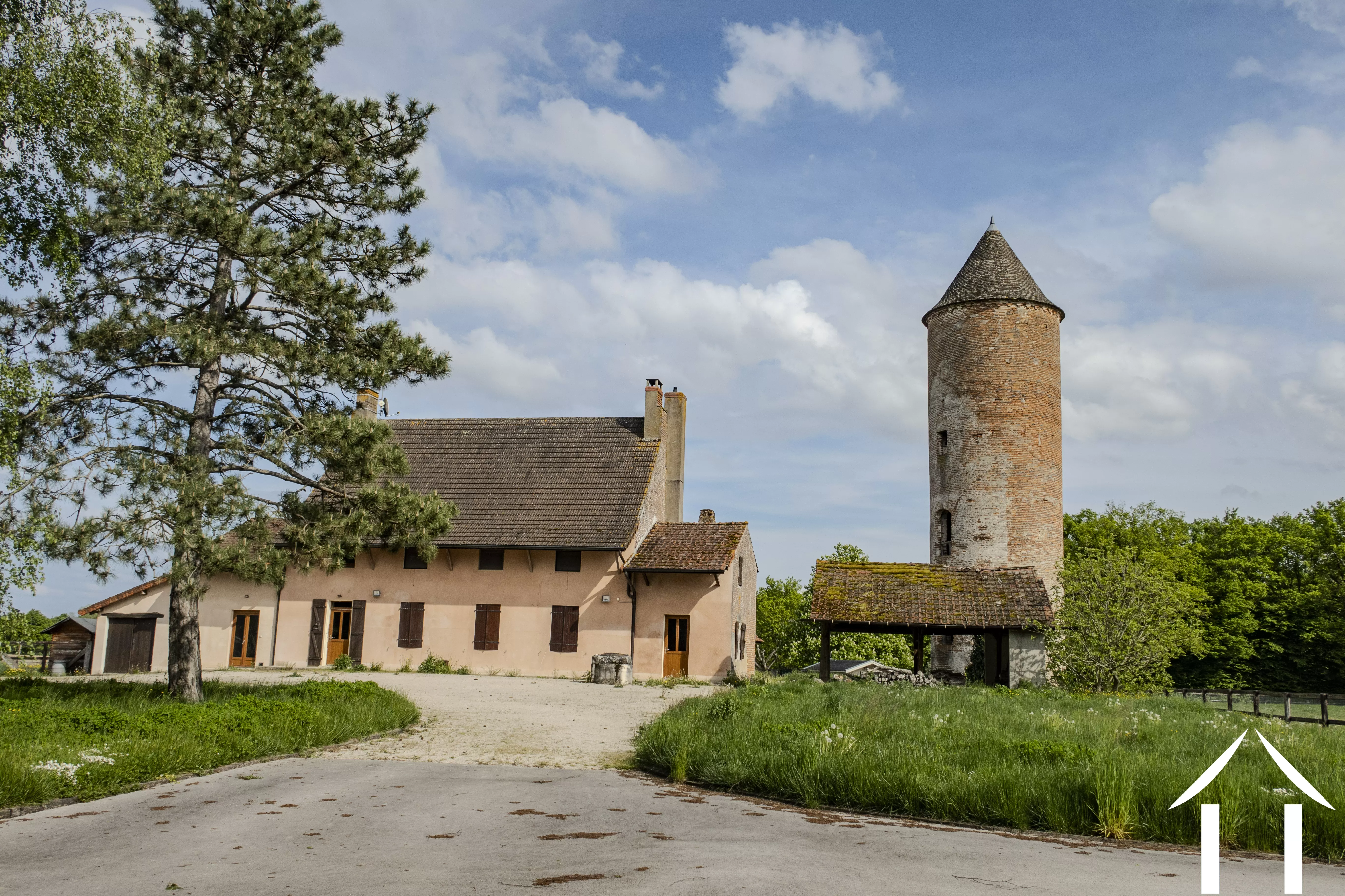 House for sale toutenant, burgundy, BH5614B Image - 11