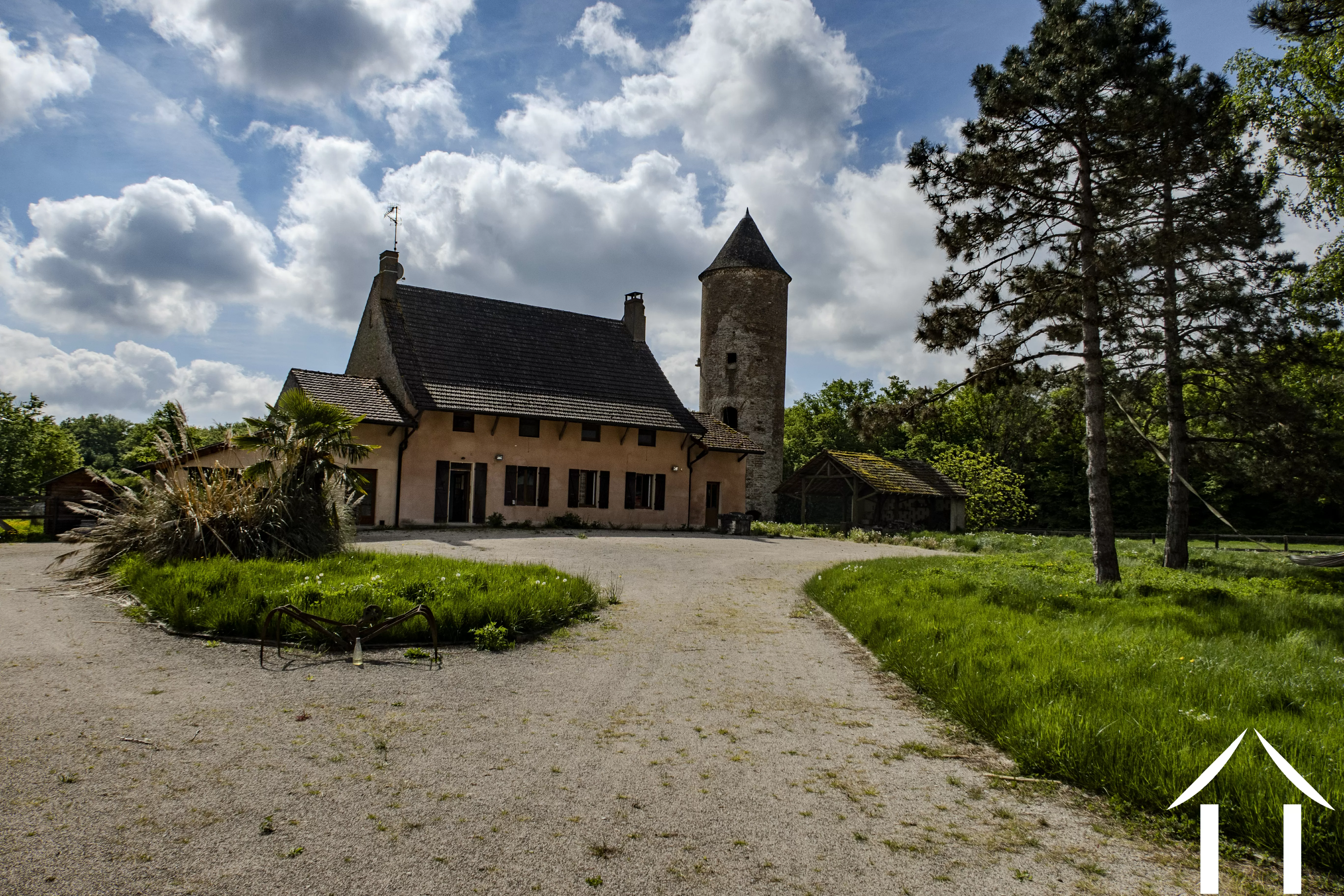 House for sale toutenant, burgundy, BH5614B Image - 9