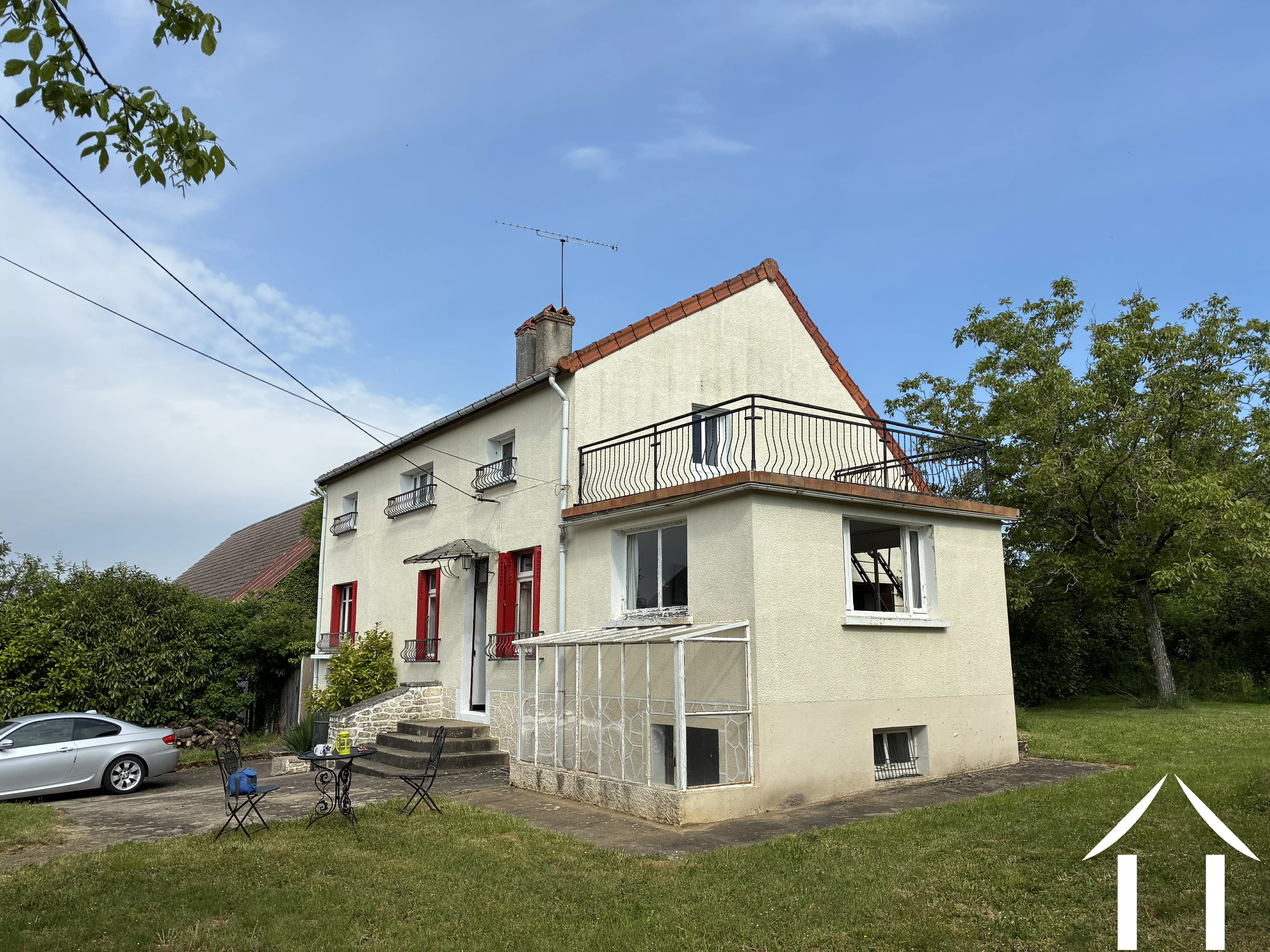 House for sale mont et marre, burgundy, CvH5616L Image - 1