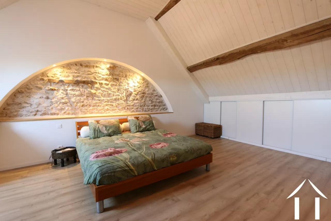 Room 4 - master bedroom