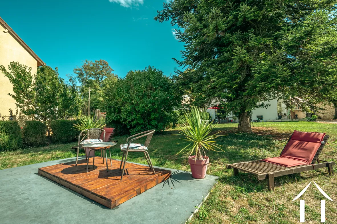 House for sale dennevy, burgundy, BH5621D Image - 3