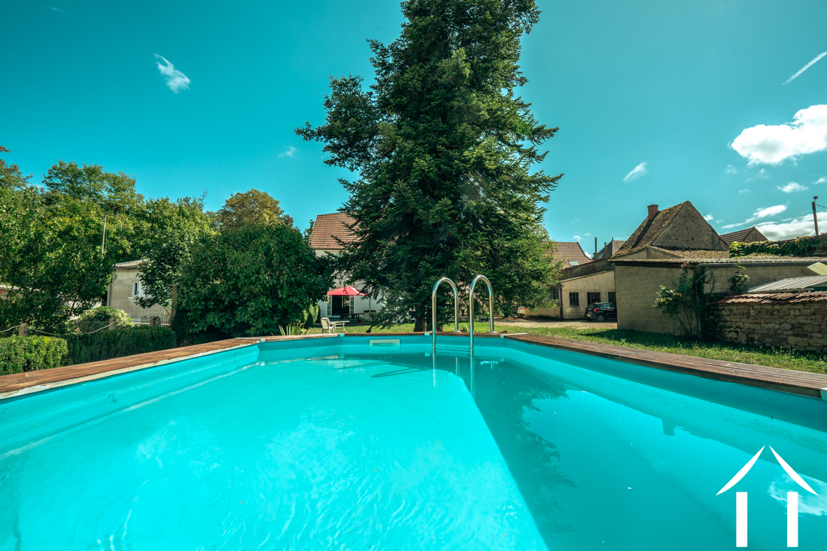 House for sale dennevy, burgundy, BH5621D Image - 4