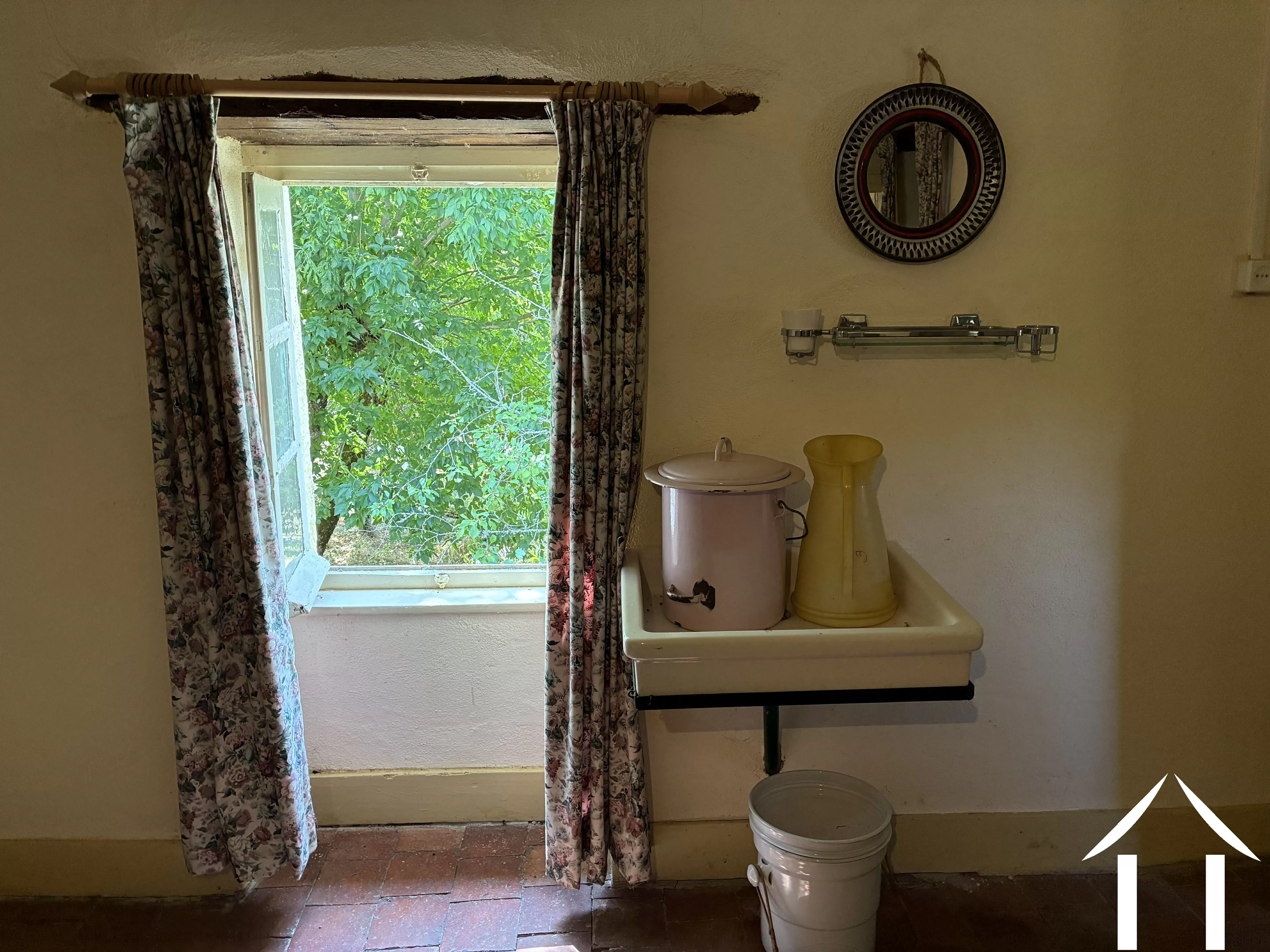 House for sale chougny, burgundy, cvh5620L Image - 5