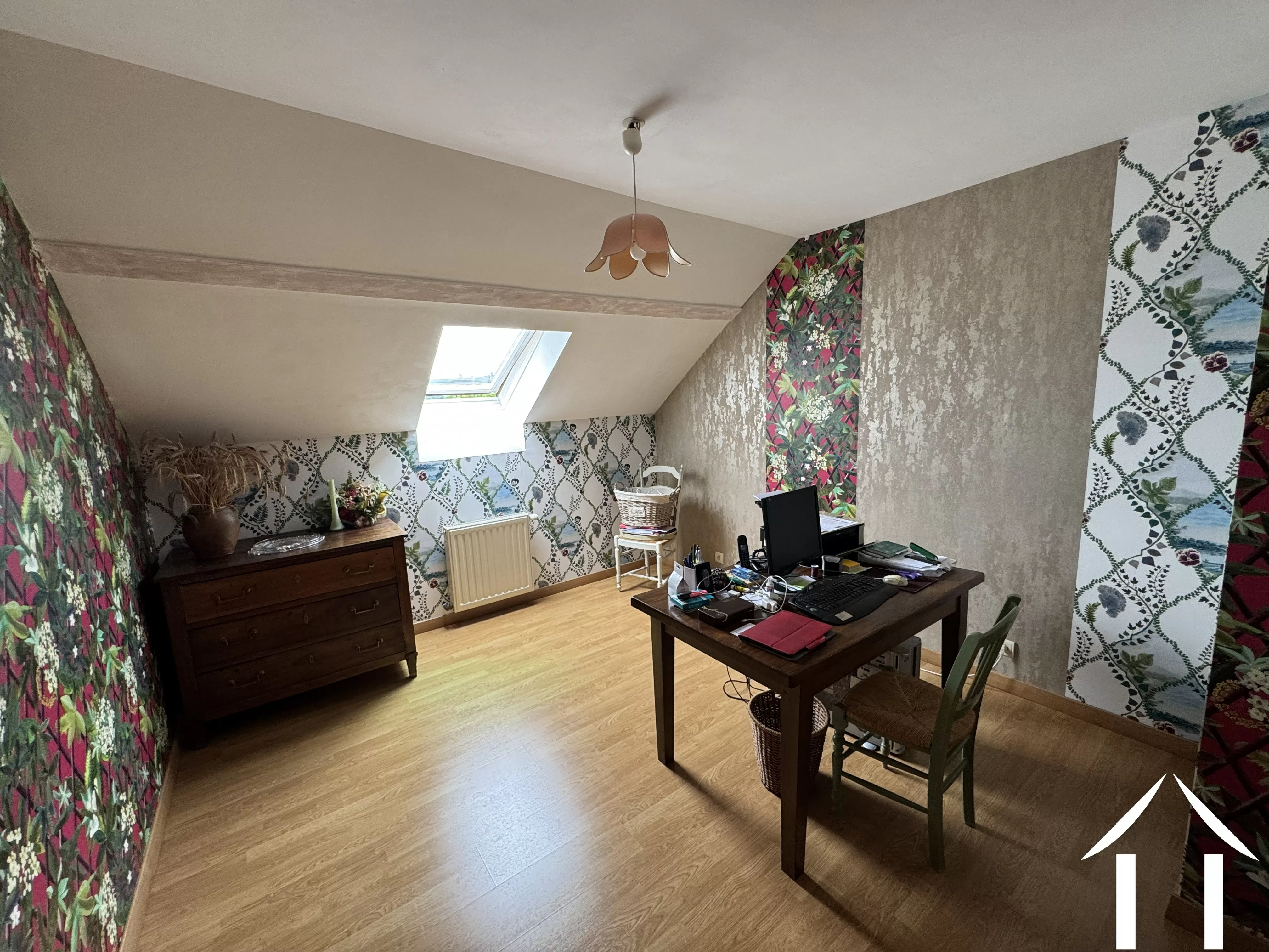 Slaapkamer of bureau