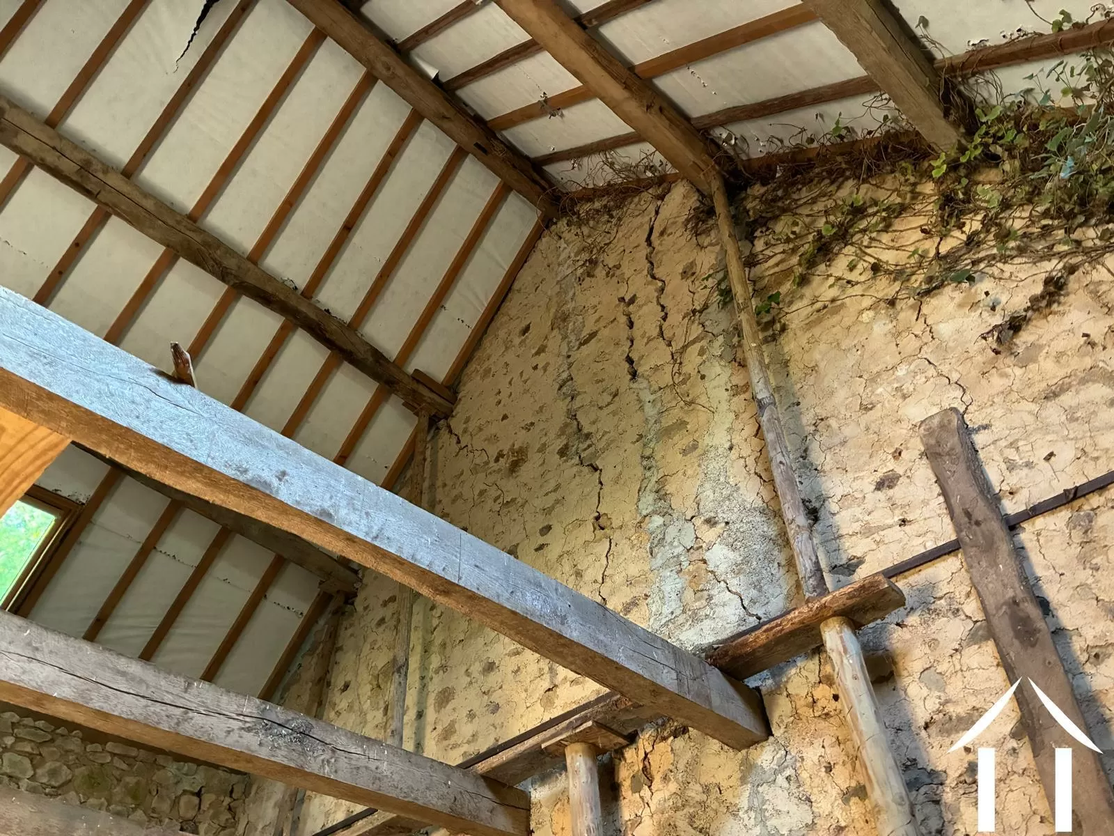 House for sale anost, burgundy, cvh5633 Image - 17