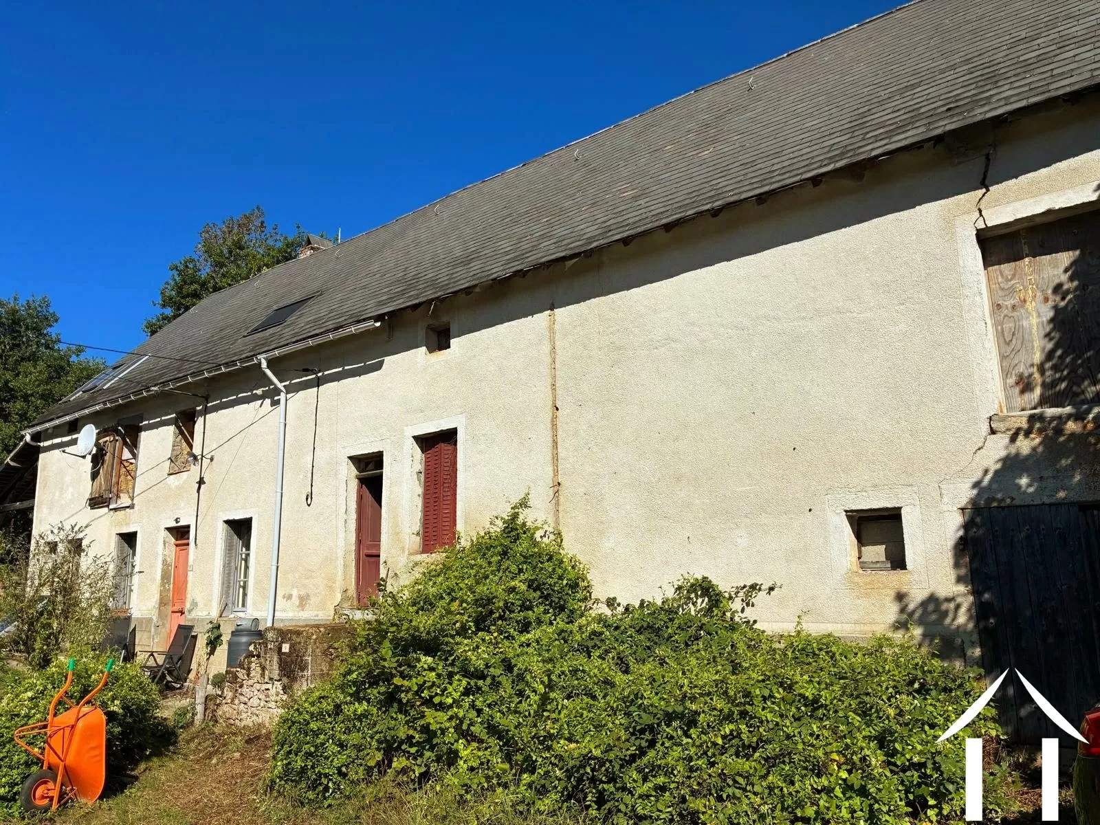 House for sale anost, burgundy, cvh5633 Image - 18